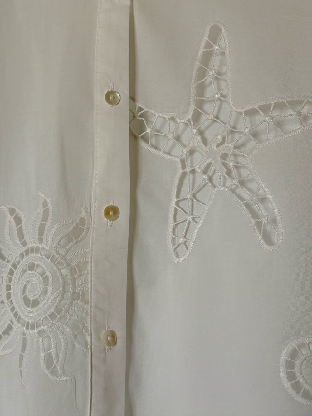 Dotti White Embroidered Button-Down Shell & Starfish Top - Picture 3 of 5
